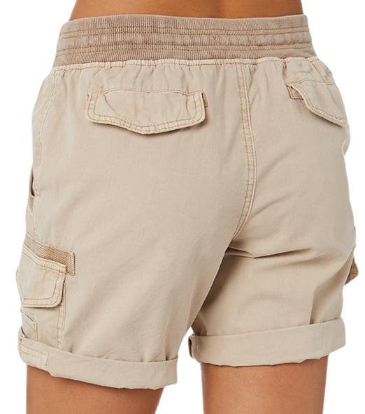 Mona | Shorts